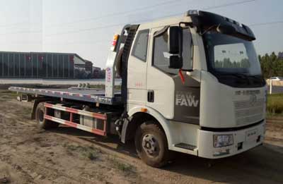 湖北程力解放J6清障车