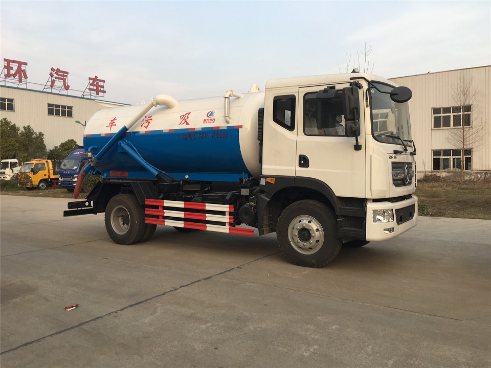 湖北程力东风多利卡D9 10-12方吸污车 (11)