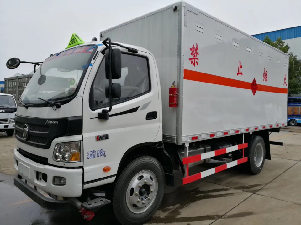 湖北程力福田欧马可4吨爆破器材运输车 (18)