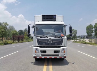 东风天锦VR程力6米8冷藏车价格报价配置测评