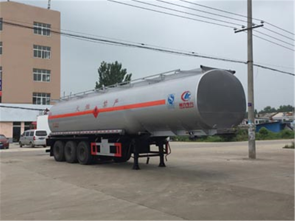 程力CLW9403GYYA运油半挂油罐车